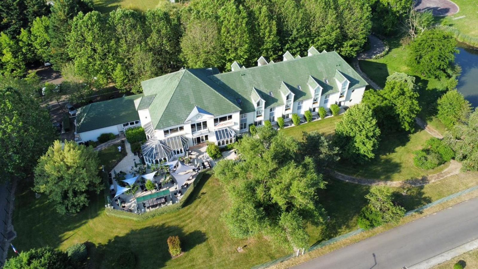 Hotel Restaurant Le Rive Gauche Жуаньи Экстерьер фото